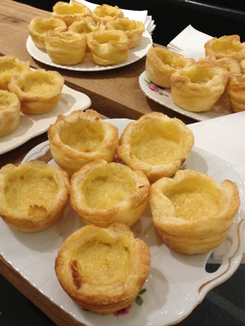 Eggnog custard tarts